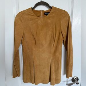 IN TRANSIT 2 Gorgeous Tan Long Sleeve Suede Top